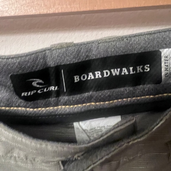 Rip Curl Gray Flat Front Shorts Lightweight Casual Wear - Picture 4 of 11